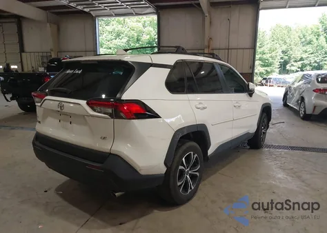 2021 Toyota Rav4 Le z USA, uszkodzony, nr VIN 2T3K1RFV1MW183102